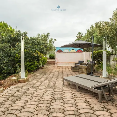 Locandiere Suite-house Live Express Quartu SantʼElena