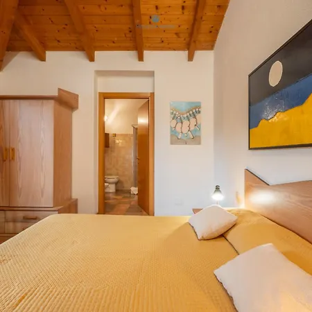 Locandiere Suite-house Live Express * Quartu SantʼElena